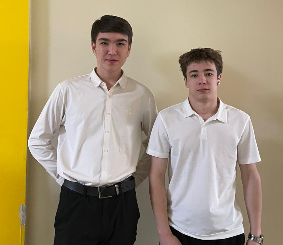 Осындай балаларды тәрбиелеген ата-анаға мың алғыс!!!!